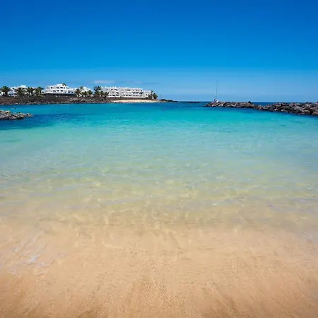 Lanzate! 招待所 蒂纳霍