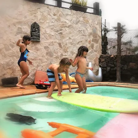 Lanzate! 招待所 蒂纳霍