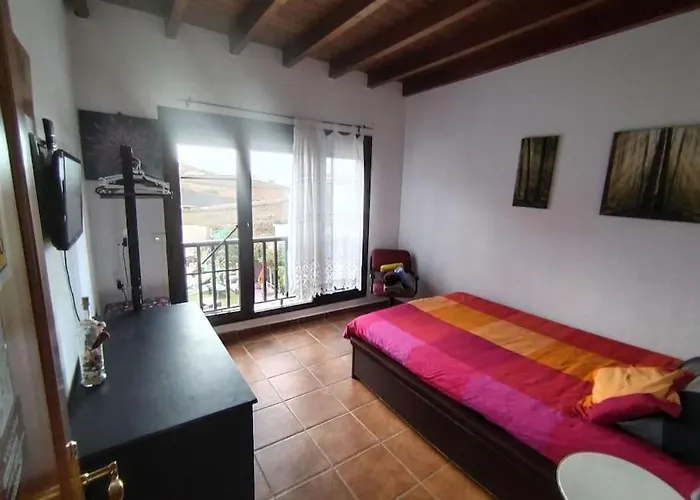 Lanzate! Guest house Tinajo